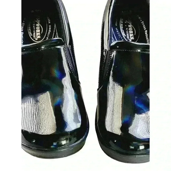 Easy Works By Easy Street Womens Slip On Slip Resistant Clogs Size 9.5 M - Picture 5 of 9